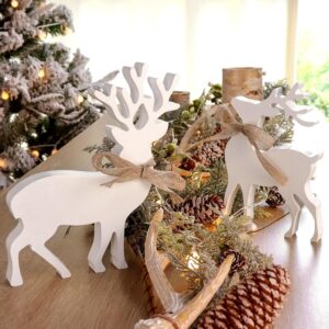 2 Wooden Reindeer Christmas Decorations - Festive Holiday Decor Figurines for Your Home